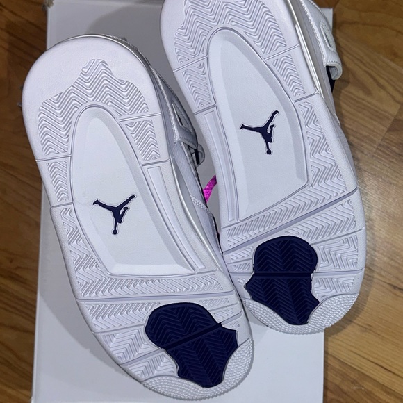 Jordan 4 Retro Metallic Purple BRAND NEW - Picture 5 of 5